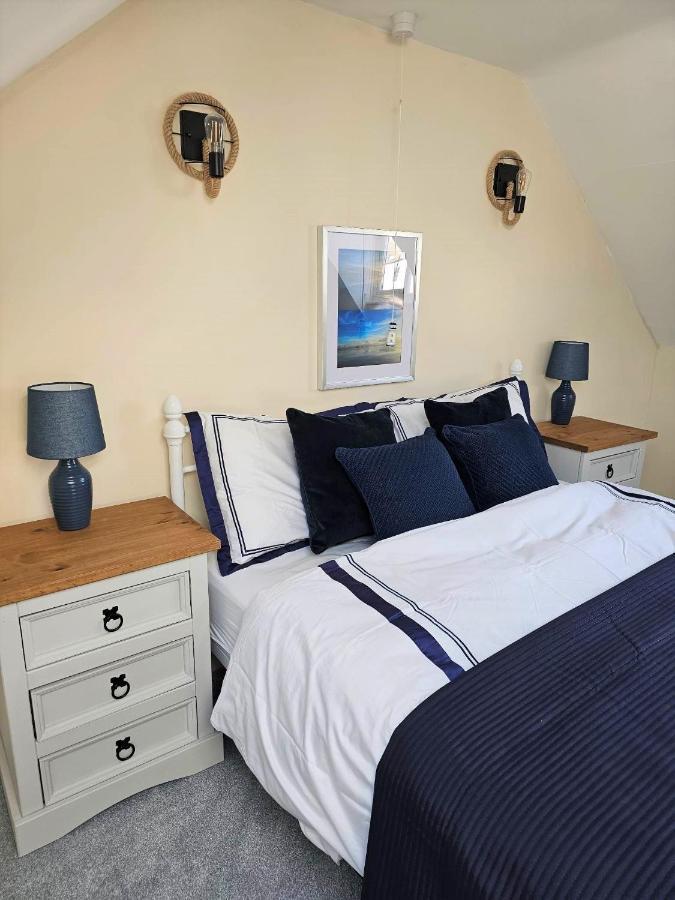 וויימות' Bosun'S Cottage Luxury Stay In The Heart Of Town מראה חיצוני תמונה